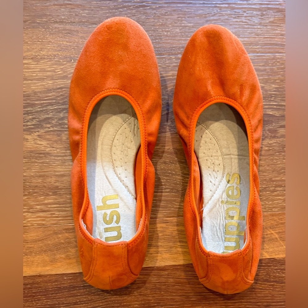 Orange suede Hush Puppy ballet flats size 8
